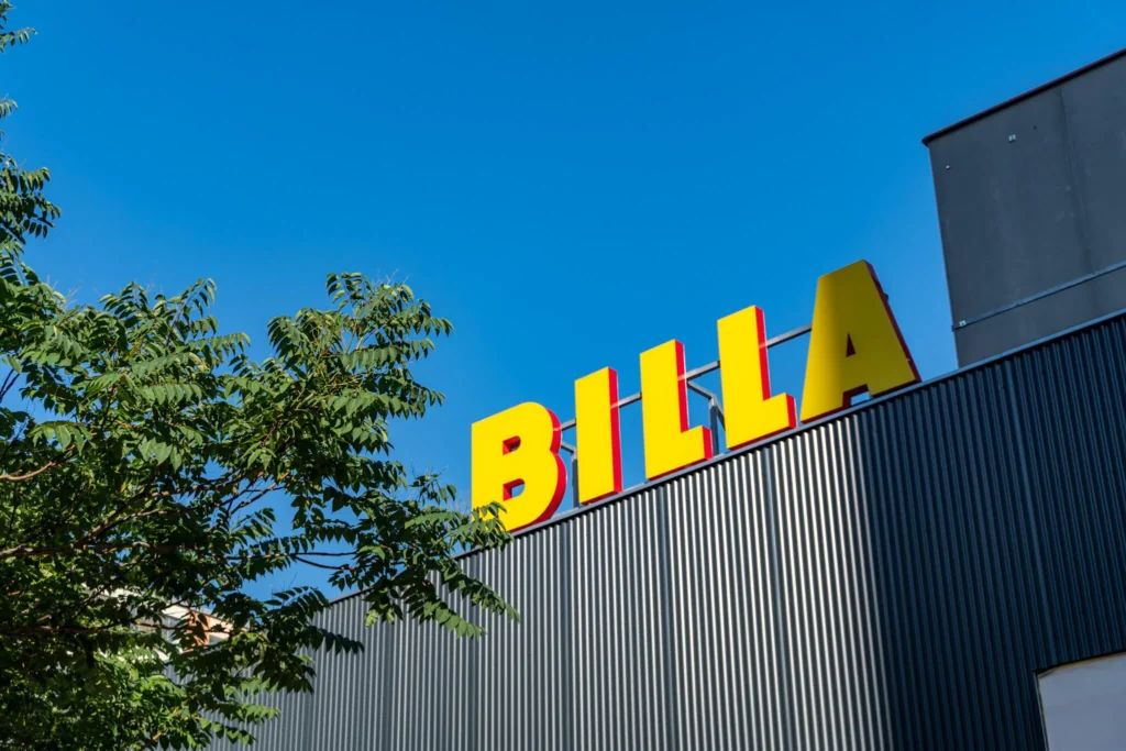 Fasádní systém na objektu Billa v Uherském Hradišti