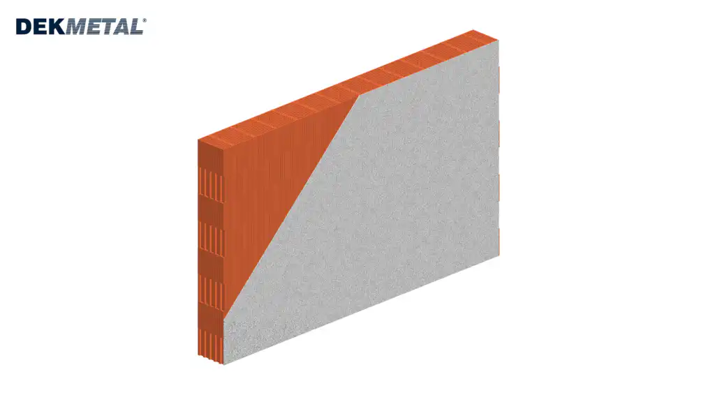 Nosná konstrukce s omítkou připravená jako základ pro instalaci nosného roštu DEKMETAL pro provětrávanú fasádu.