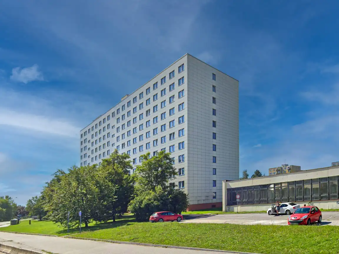 internat-fasada-po[1]